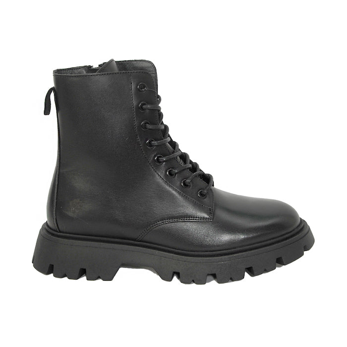 Apple of Eden - Lace Boots Black