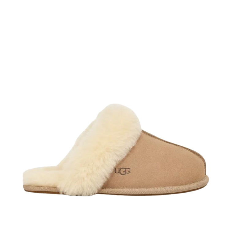 UGG - Scuffette II Hausschuh Sand