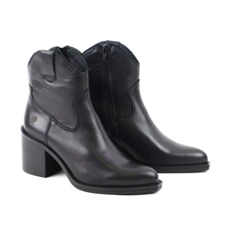 Apple of Eden - Farah Boots Black